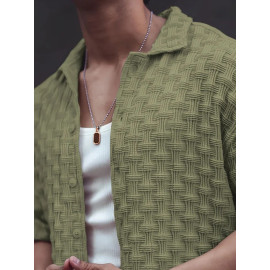 Stylish Green Cotton Blend Solid Three-Quarter Sleeves Casual Shirt For Men