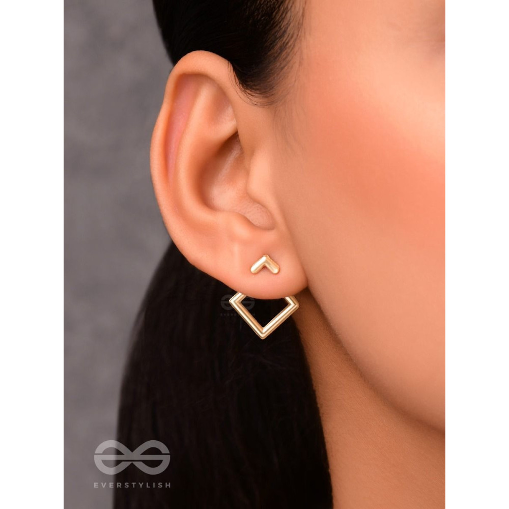 The modern girl’s intriguing artistic ear-jackets