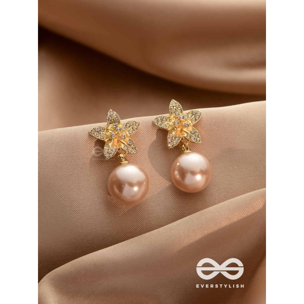 Twinkle Glow - Starry Pearl Earrings