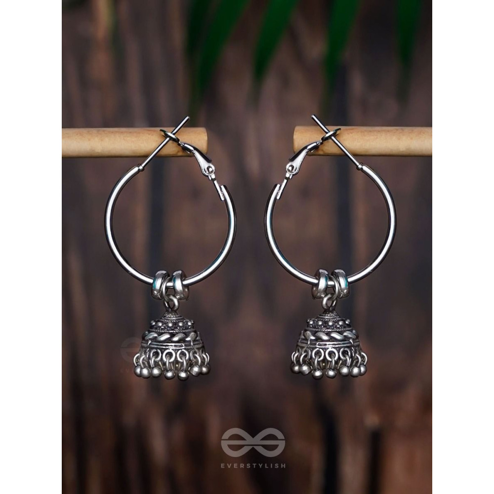 MOONLIT BEAMS - SILVER OXIDISED JHUMKA EARRINGS