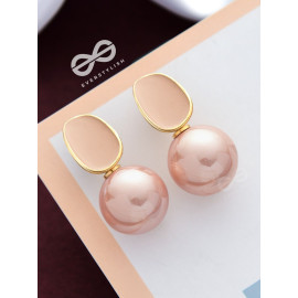 The Mesmerisingly Chic Statement Makers- Enamelled Pearl Earrings (Blush Pink)