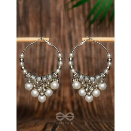 Stardust Pearl - Oxidized Pearl Hoop Earrings